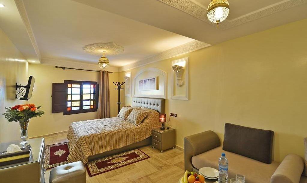 פס Hotel Blue Sky מראה חיצוני תמונה