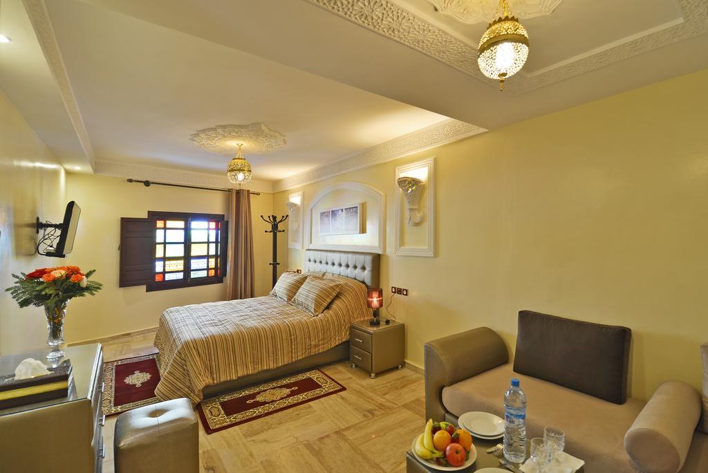 פס Hotel Blue Sky מראה חיצוני תמונה