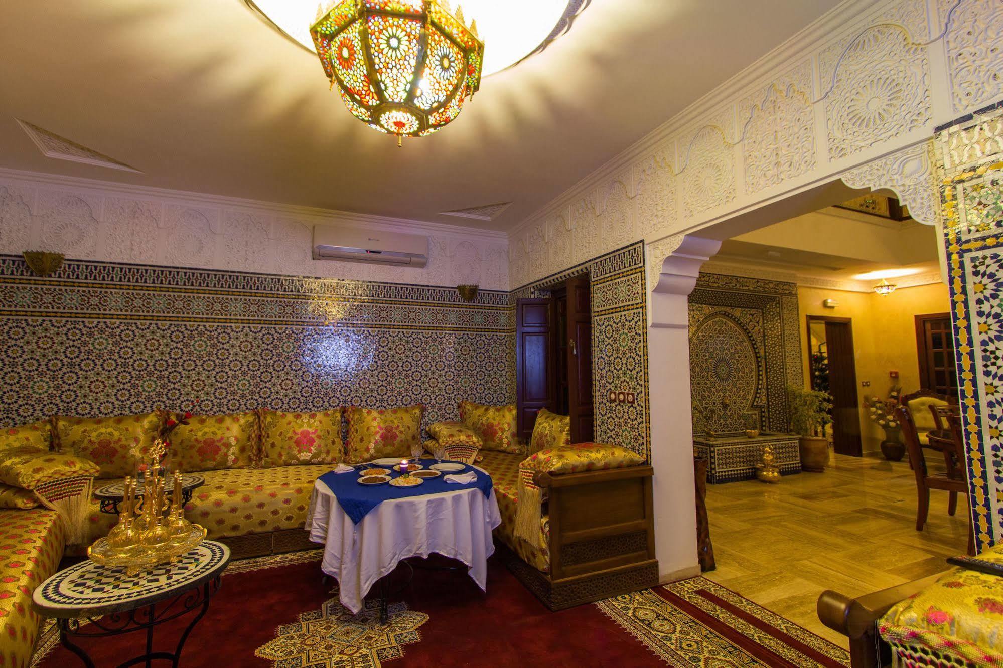 פס Hotel Blue Sky מראה חיצוני תמונה